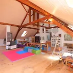 La Reine Des Pres Bed & Breakfast La Tine