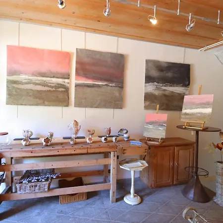 La Reine Des Pres 3*