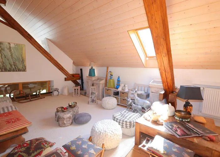 La Reine Des Prés 3* La Tine