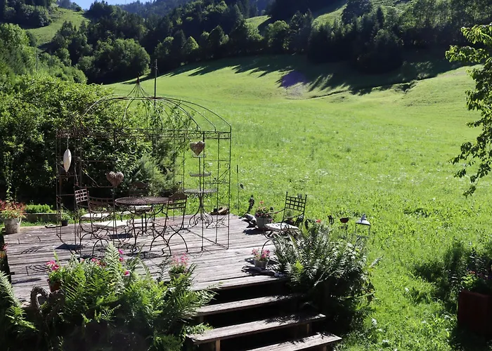 La Reine Des Prés La Tine